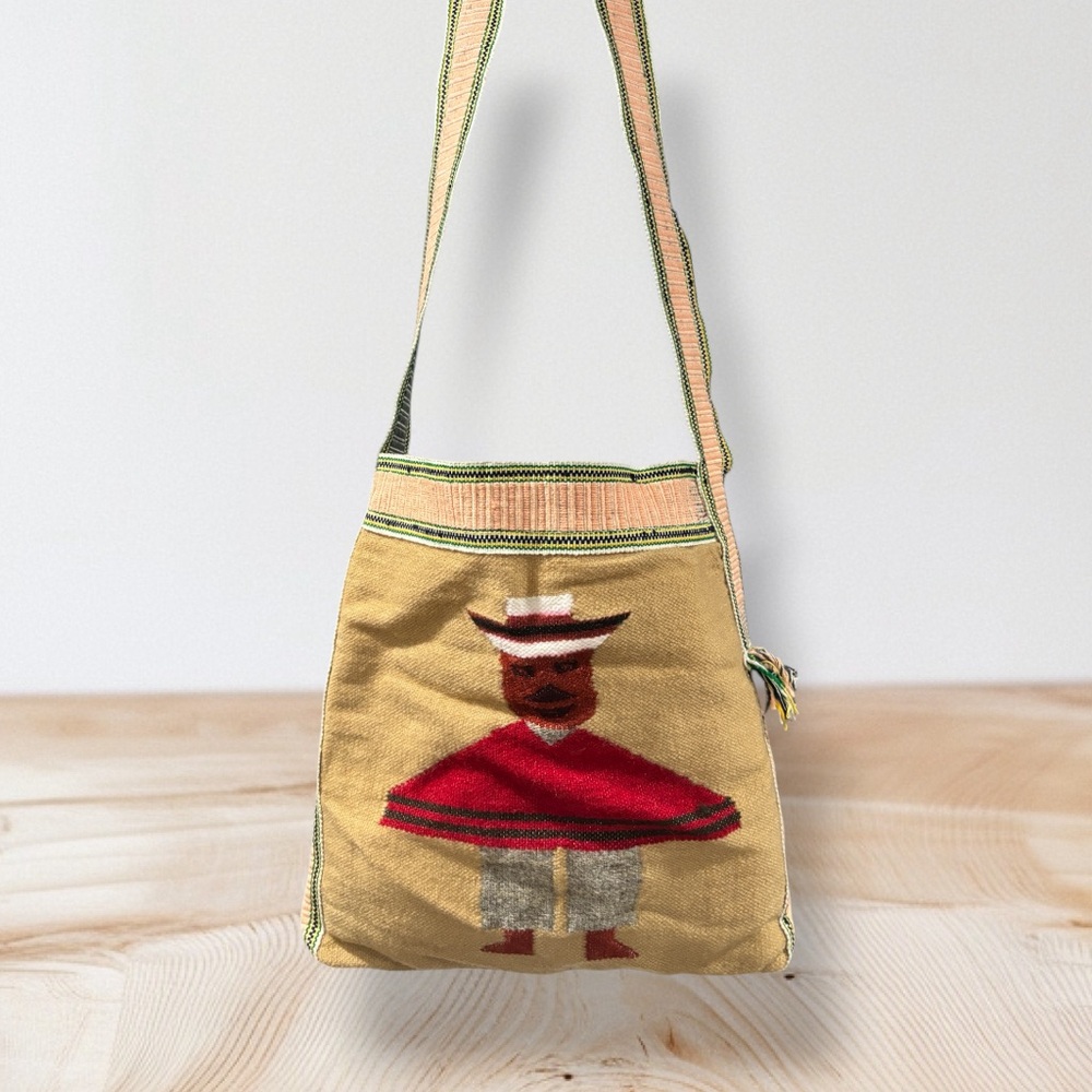 HANDMADE from Ecuador 🇪🇨 Stylish Multicolored nude Bag
